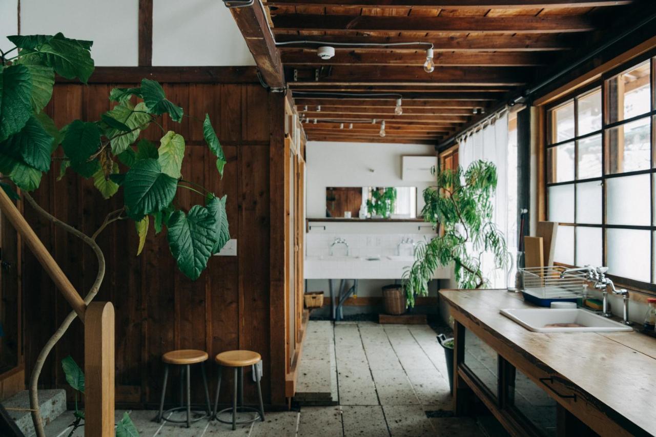 Hostel Saruya Fujiyoshida Zewnętrze zdjęcie